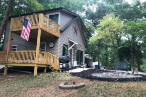 3-BDR Direct Waterfront Cottage